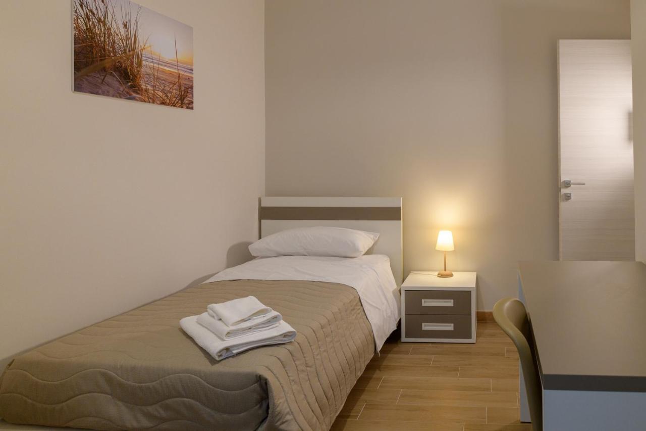 זפראנה אטניאה Bee Happy - Bed And Breakfast מראה חיצוני תמונה
